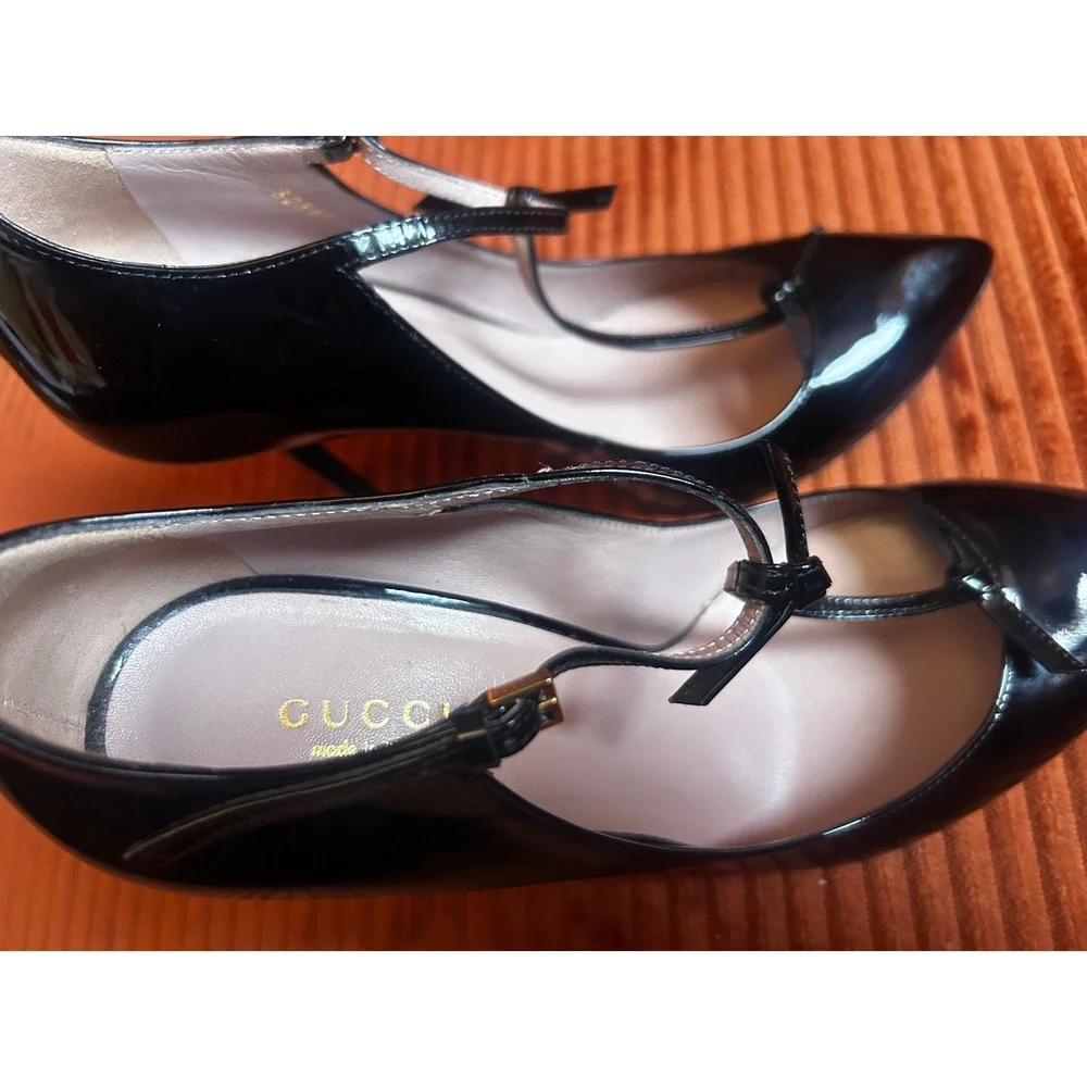 Gucci T-Strap Pumps Women's Size 37.5 Black Patent Leather Heel - Picture 7 of 13